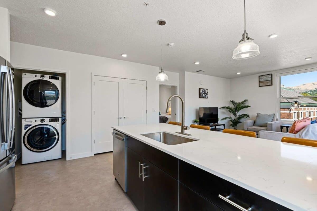 Apartamento 2Br Luxury Urban Escape Balcony & Fitness Center Salt Lake City Exterior foto