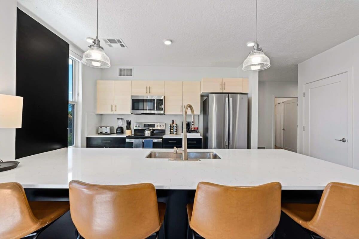 Apartamento 2Br Luxury Urban Escape Balcony & Fitness Center Salt Lake City Exterior foto